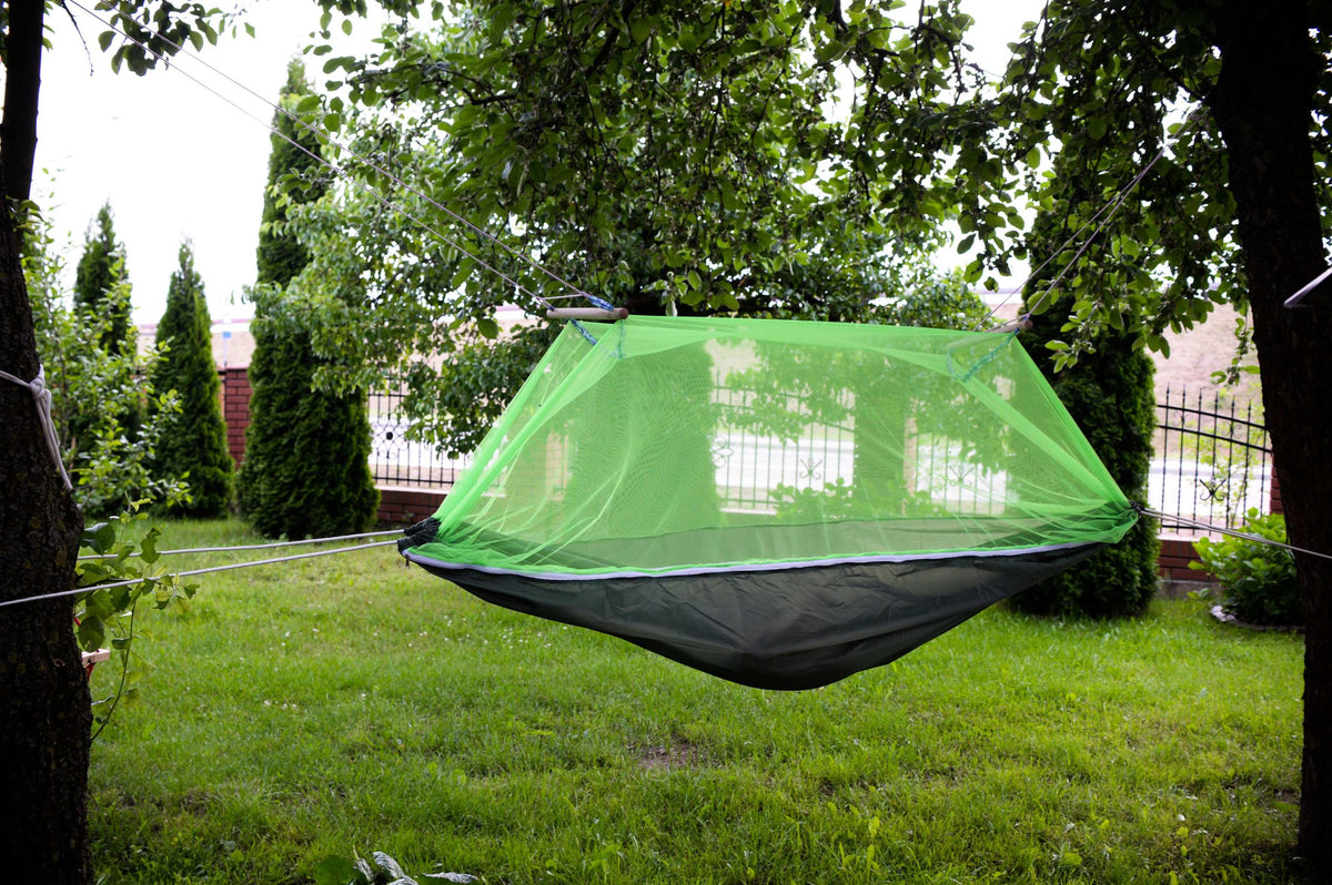 Hamac de camping dublu cu plasă de țânțari, vedere laterală